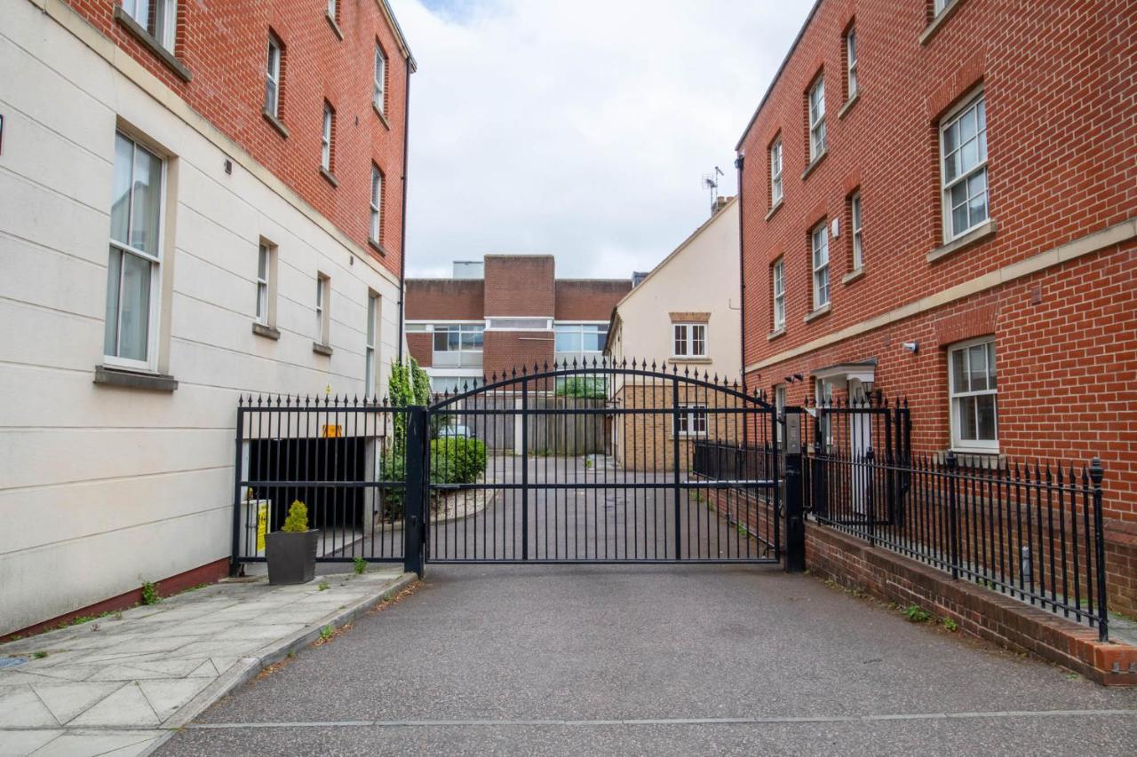 The Chaucer - Modern 3 Bed Home With Parking Close To City Centre Canterbury Exterior photo